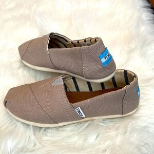 TOMS Alpargata Natural Heritage Canvas Wide Width Shoes Size W5